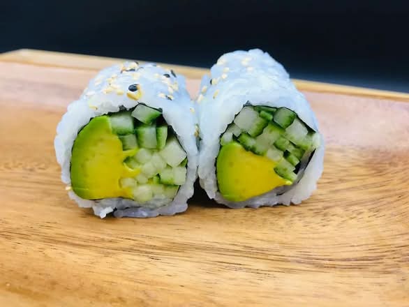 06.  Avocado Cucumber | 牛油果青瓜